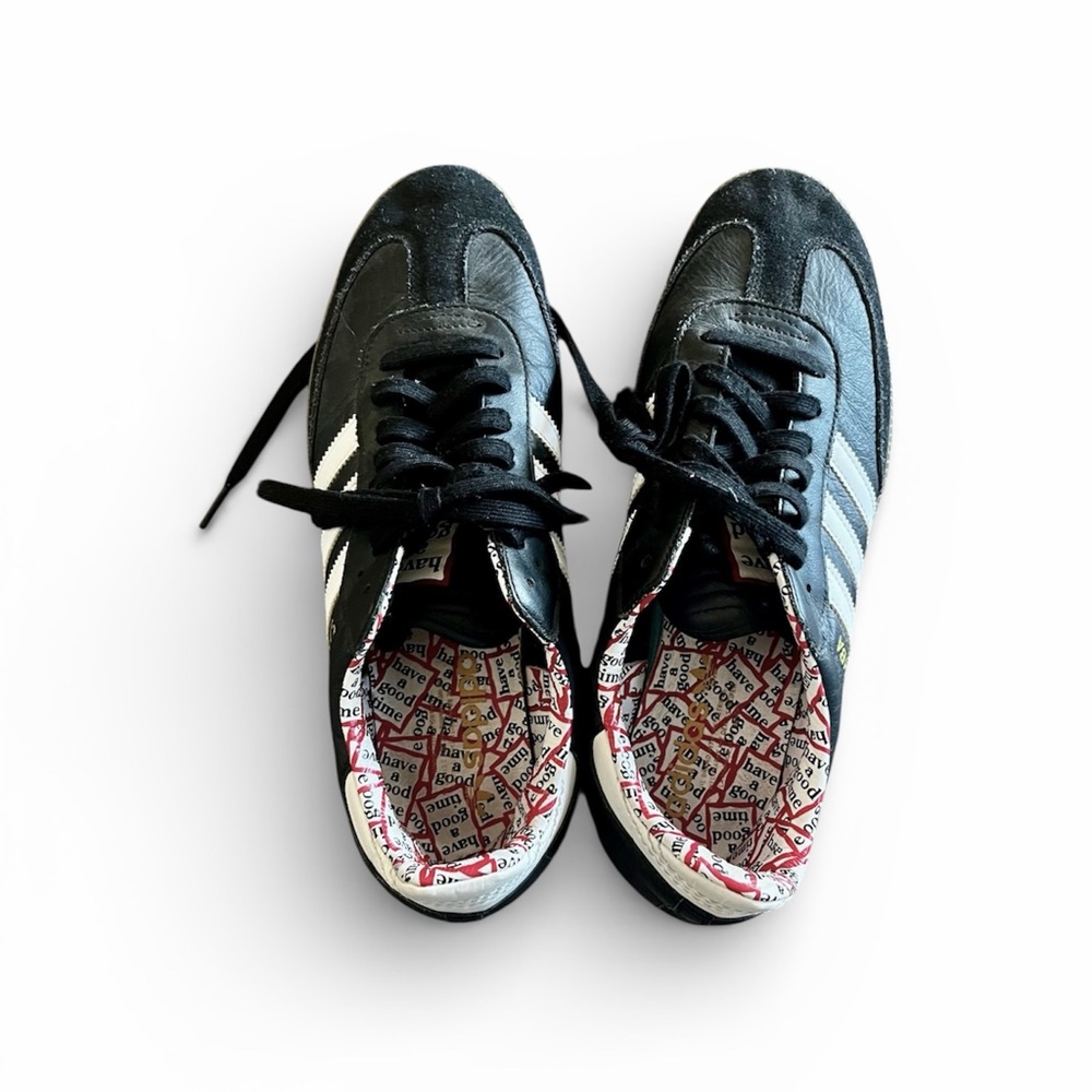Black and white Adidas Samba
